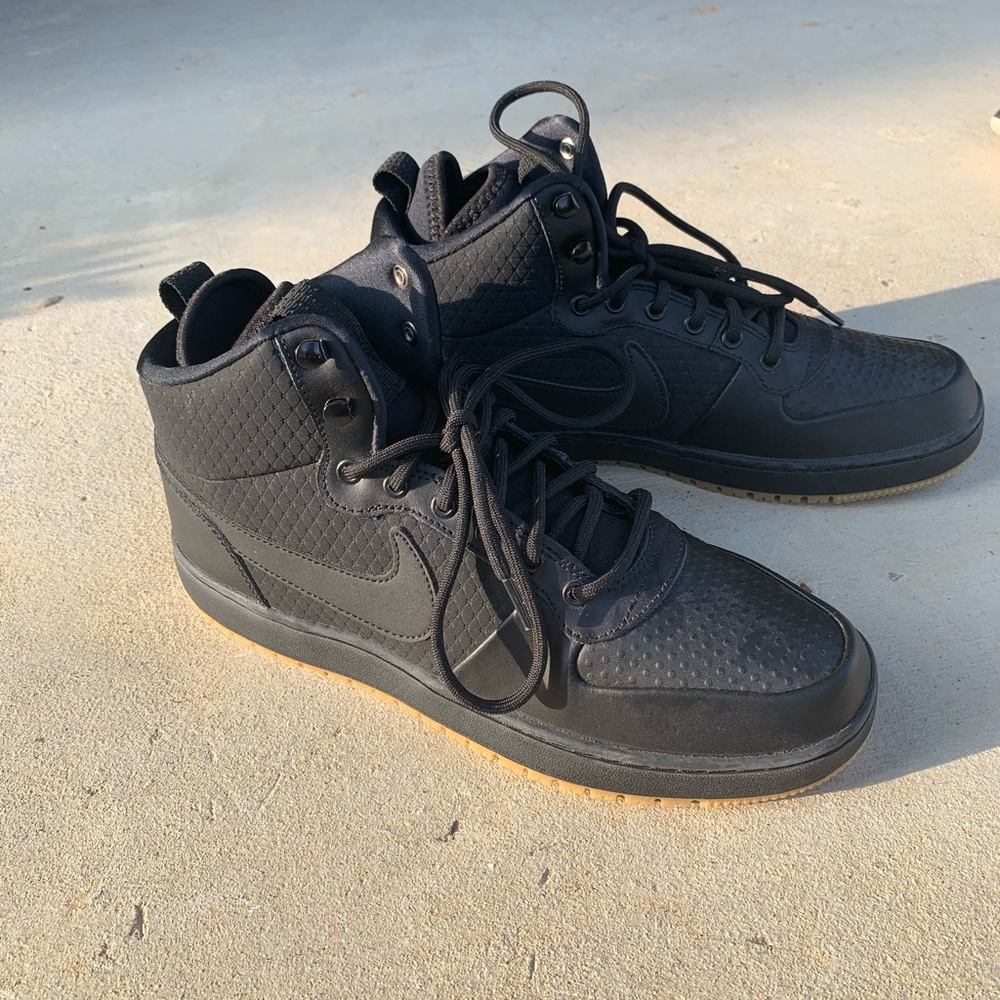 Nike high tops